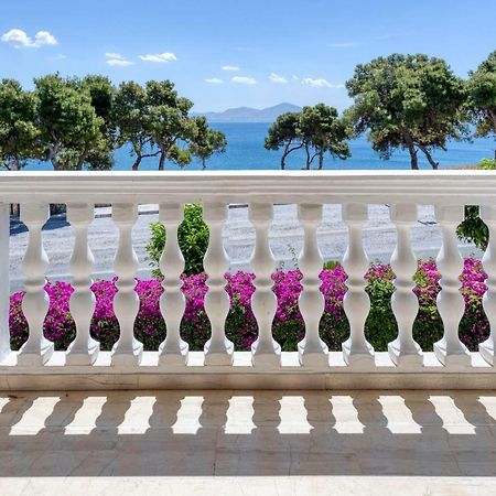 Varkiza By The Sea Vári Ngoại thất bức ảnh